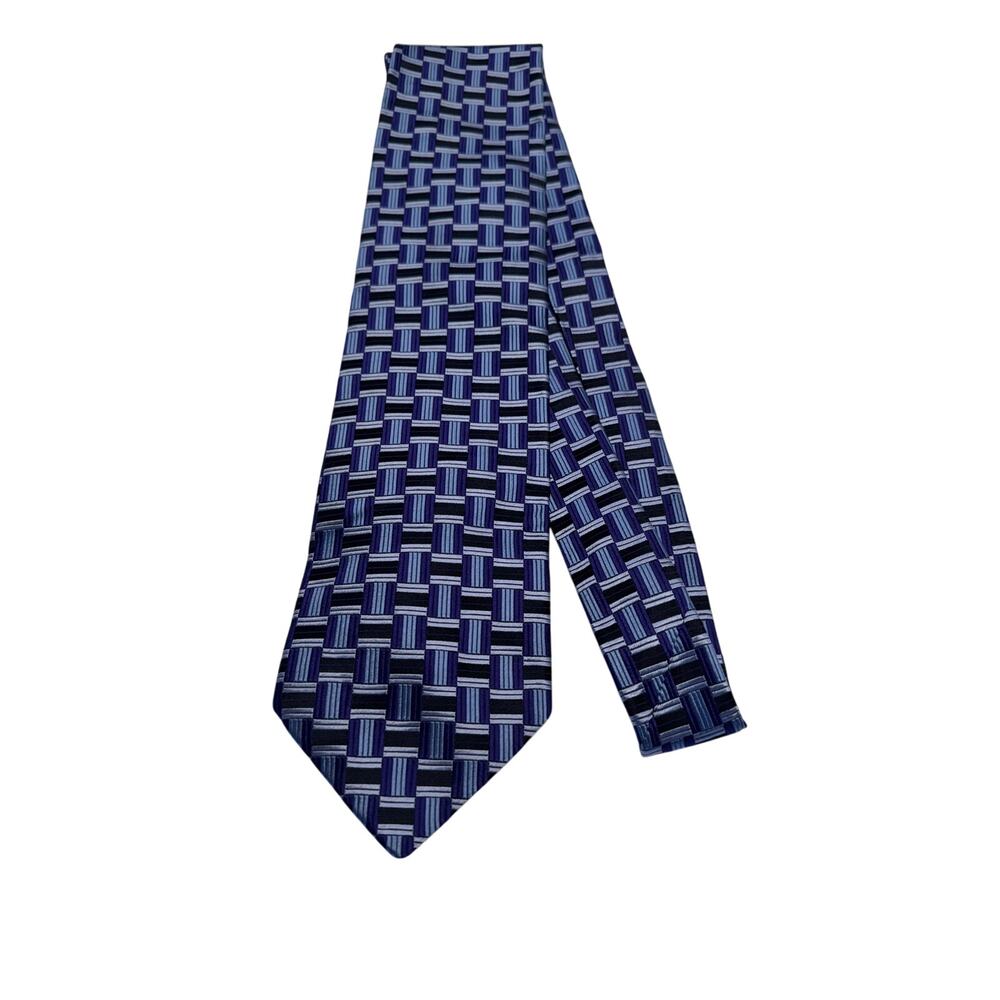 XMI Platinum Men's Tie 100% Silk Geometric Blue White Black Made in USA 58"x3.5"